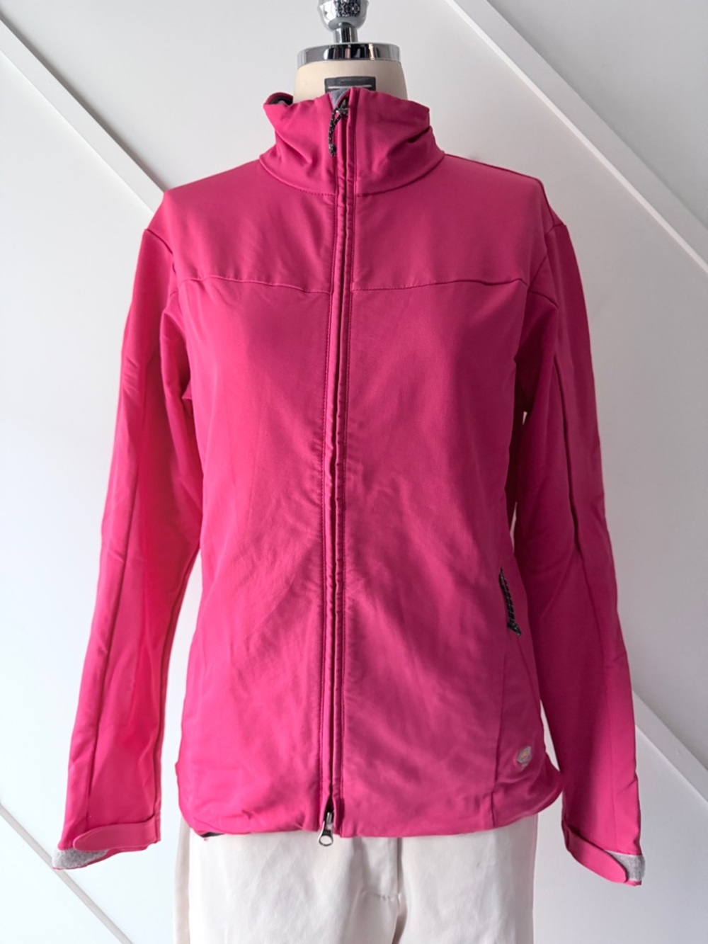 Mountain Hardwear Women’s Pink Shell Jacket Size S Lightweight Outdoor Hiking